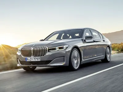 BMW 7 серии 2023 года: дизайн, технологии и улучшения производительности