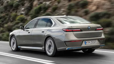 BMW X7 рестайлинг 2022, 2023, 2024, джип/suv 5 дв., 1 поколение, G07  технические характеристики и комплектации