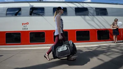 В Оренбурге прошла презентация двухэтажного поезда сообщением до Москвы -  Газета \"Оренбуржье\"