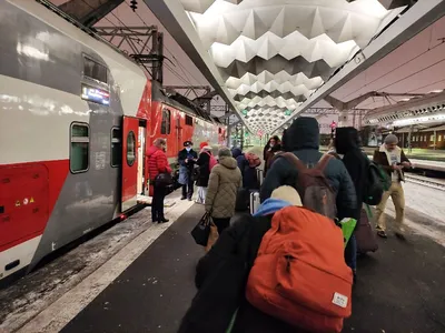 Новый двухэтажный поезд и 5 тысяч билетов: как добраться в Крым на поезде -  Лента новостей Крыма