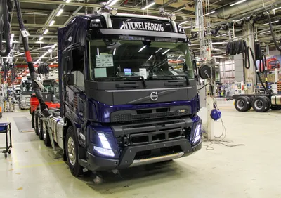 Экспресс-тест новой линейки грузовиков Volvo: запоздалое знакомство –  Коммерческий транспорт – АТИ, Центр: Система грузоперевозок