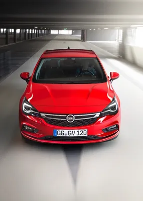 Opel создал первый в мире серийный электрический универсал :: Autonews