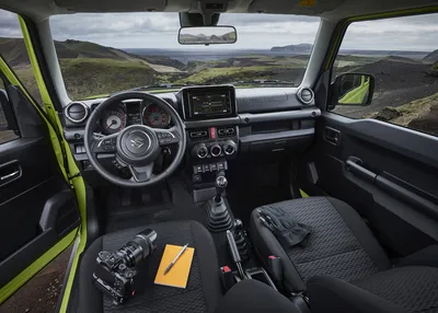 Купить Новый Suzuki Jimny 2023 у официального дилера в Москве, комплектации  и цены на новый кузов Сузуки Джимни