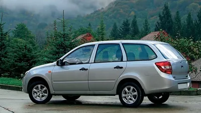 Какой может быть новое поколение Lada Granta - новые рендеры дизайнеров