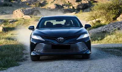 Новая Toyota Camry: внешность в стиле Crown, техника — от Highlander