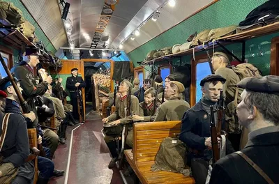 В Подмосковье встретили первый поезд с беженцами из Донбасса - Российская  газета