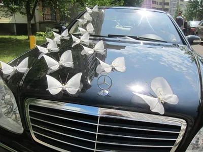 Красиво украшенные свадебные автомобили с интернет магазином Флорина.