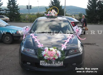 Украшение живыми цветами свадебного автомобиля в Москве - фото и цены в  магазине Salon Flowers