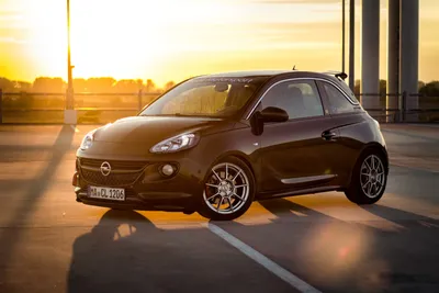 Opel Adam car – Stock Editorial Photo © Foto-VDW #251458478