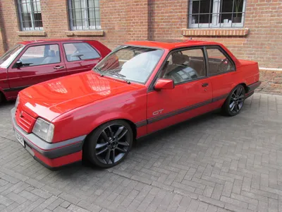 Купить б/у Opel Ascona C 2.0 MT (129 л.с.) бензин механика в  Санкт-Петербурге: красный Опель Аскона C седан 1987 года на Авто.ру ID  1069741362