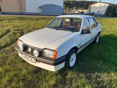 Opel's Ascona B is perhaps the best looking car they have ever built. Even  in brown, it is sickly looking. THIS Ascona B… | Good looking cars, Old  school cars, Opel