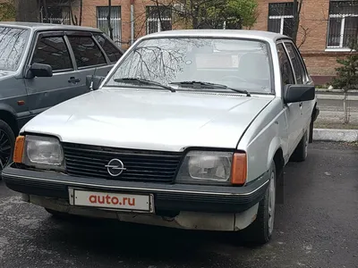 Opel Ascona 1984 в Красноярске, Про эту машину много можно писать, обмен,  бензиновый двигатель, с пробегом 35 тыс.км, Красноярский край, серый, 1.8  литра, битый или не на ходу