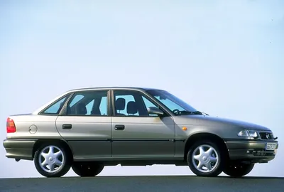 Опель Астра 1994 года выпуска, 1 поколение, рестайлинг 1, седан -  комплектации и модификации автомобиля на Autoboom — autoboom.co.il