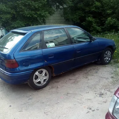 Opel Astra F [рестайлинг] хетчбэк 1.6 AT (1994–1998) - Motorcar