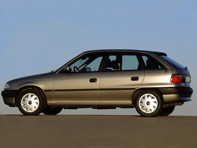 1996 Opel Astra Caravan Motion - Wallpapers and HD Images | Car Pixel
