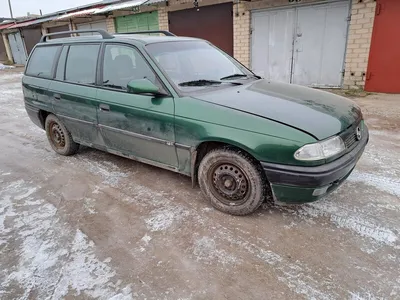 Repossessed Opel Astra 160 IE A/C 1996 on auction - MC10691