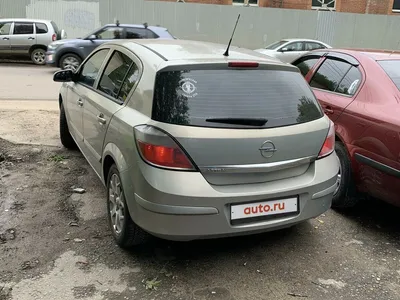 Opel - Отзыв владельца автомобиля Opel Astra 2006 года ( H ): 1.6 MT (105  л.с.) | Авто.ру