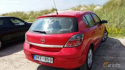 Opel Astra Caravan 1.6 Cosmo Plus :: 3 photos and 49 specs :: autoviva.com