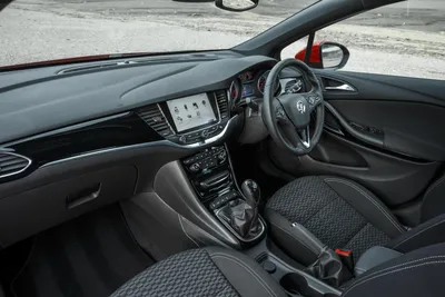 2015 Opel Astra 1.4L Petrol from Glassen Motor Company - CarsIreland.ie