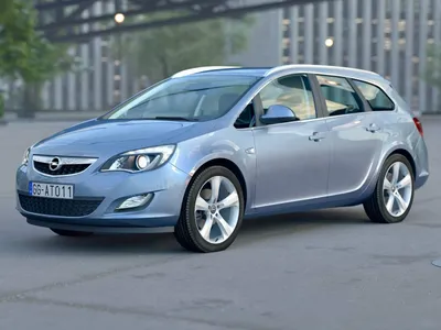 Opel Astra Sports Tourer (2011) - picture 45 of 95