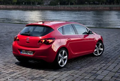 Фаркоп на Opel Astra J хэтчбек (2009-2015) Лидер-Плюс O118-A | Прицепы Урала