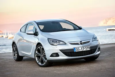 File:Opel Astra GTC (H, Facelift) – Heckansicht, 28. Mai 2011, Ratingen.jpg  - Wikipedia