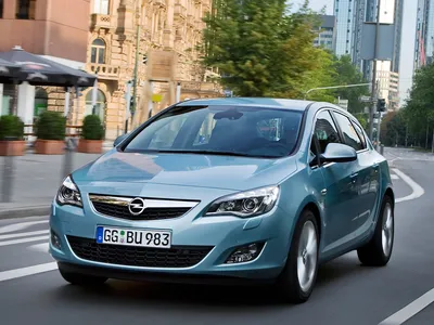 Brussels, Jan 2019 OPEL ASTRA HATCHBACK, Brussels Motor Show, 5th gen Astra  K, D2XX platform, compact car produced by Opel (PSA Group Stock Photo -  Alamy