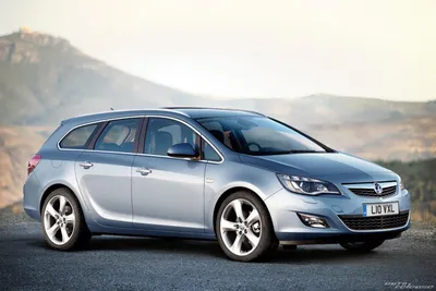 Купить Opel Astra 2013 года в Краснодаре, серебряный, механика, универсал,  дизель, по цене 748000 рублей, №21580234