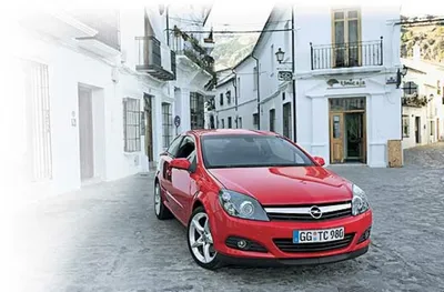 Любуемся седаном Opel Astra и понукаем Астру OPC — ДРАЙВ