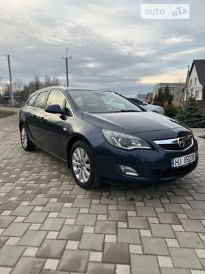 Opel Astra универсал, 1.4 л., 2011 г. - Автомобили - List.am