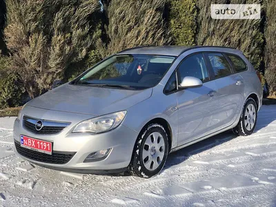 Opel Astra Sports Tourer (2011) - picture 49 of 95