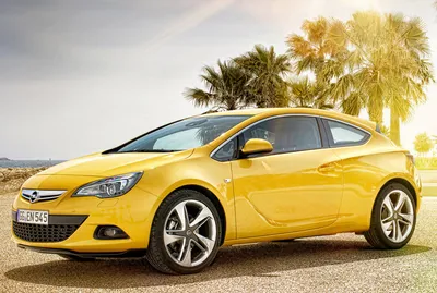 Opel Astra J GTC 1.8 бензиновый 2014 | Жёлтая красотка на DRIVE2