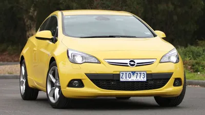 Opel Astra GTC 2012 года в Томске, АКПП, пробег 88000 км, желтый, цена  520тысяч р., бензин