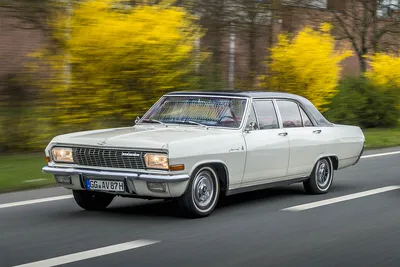 Opel Luxury Class Stars at Top International Concours d'Élégance | Opel |  Stellantis