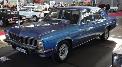 File:Opel Diplomat V8 1Y7A6126.jpg - Wikipedia