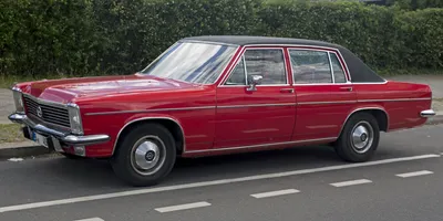 File:Opel Diplomat E automatic in red, front left.jpg - Wikimedia Commons