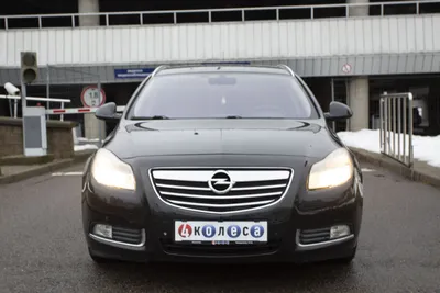 Looking for advantages and showing disadvantages in Opel Insignia.  Subtitles! - YouTube
