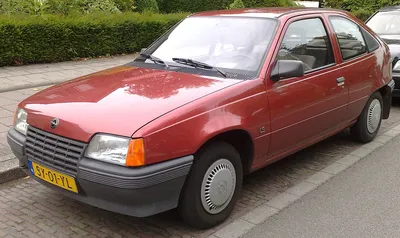 Opel Kadett Sedan 1987 - Used vehicle - Nettiauto