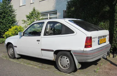 Opel Kadett GSi 16V 5-door (E) 1988–91 wallpapers (1600x1200)