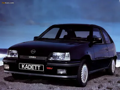 Opel Kadett GSi 16V 3-Door в кузове E 1988 года выпуска. Фото 1. VERcity