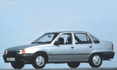 File:Opel Kadett 1.4 GL Caravan 1988 (14367445078).jpg - Wikimedia Commons