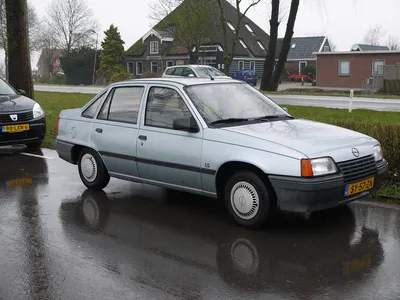 Opel Kadett E 1.3N Sedan 1988 | Datum eerste toelating: 17-0… | Flickr