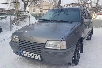 Продам Opel Kadett Caravan в г. Верхнеднепровск, Днепропетровская область  1990 года выпуска за 1 450$