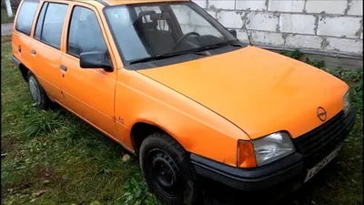 Купить б/у Opel Kadett E 1.3 MT (60 л.с.) бензин механика в Гаспре: чёрный Опель  Кадет E универсал 5-дверный 1988 года на Авто.ру ID 1093328516