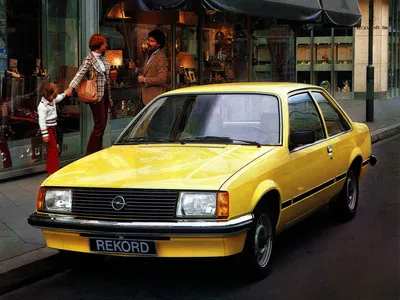AUTO.RIA – Продам Опель Рекорд 1981 дизель 2.3 седан бу в Николаеве, цена  2000 $