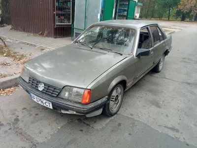 AUTO.RIA – Продам Опель Рекорд 1981 (72718MA) бензин 2.0 седан бу в  Виннице, цена 900 $