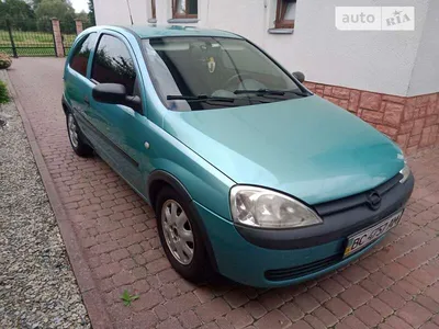 Opel Corsa рестайлинг 2003, 2004, 2005, 2006, хэтчбек 5 дв., 3 поколение, C  технические характеристики и комплектации