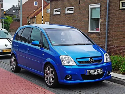 File:Opel Meriva Heck.JPG - Wikimedia Commons