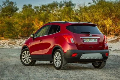 Опель Мокка 2015 г. в Казани, Opel Mokka I 1.8 MT (140 л.с.) Внедорожник 5  дв. 2015 года, привод передний, пробег 86003 км, цвет красный, бензин,  МКПП, 1.8 литра