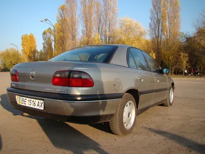 Продам Opel Omega в г. Путила, Черновицкая область 1998 года выпуска за 700$